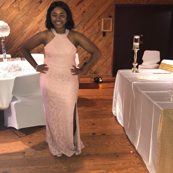 Dress - Picture 2 of 4